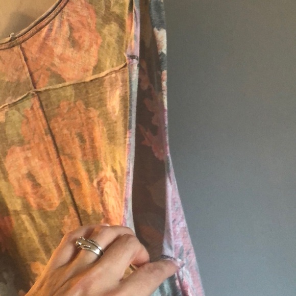 Free people faded floral top - Picture 6 of 6